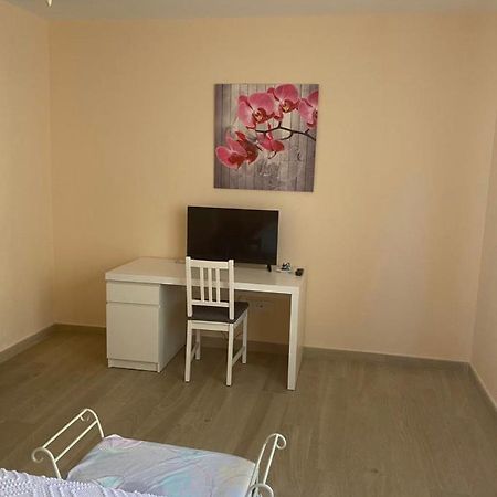 Villafeliche Hostal Sara מראה חיצוני תמונה